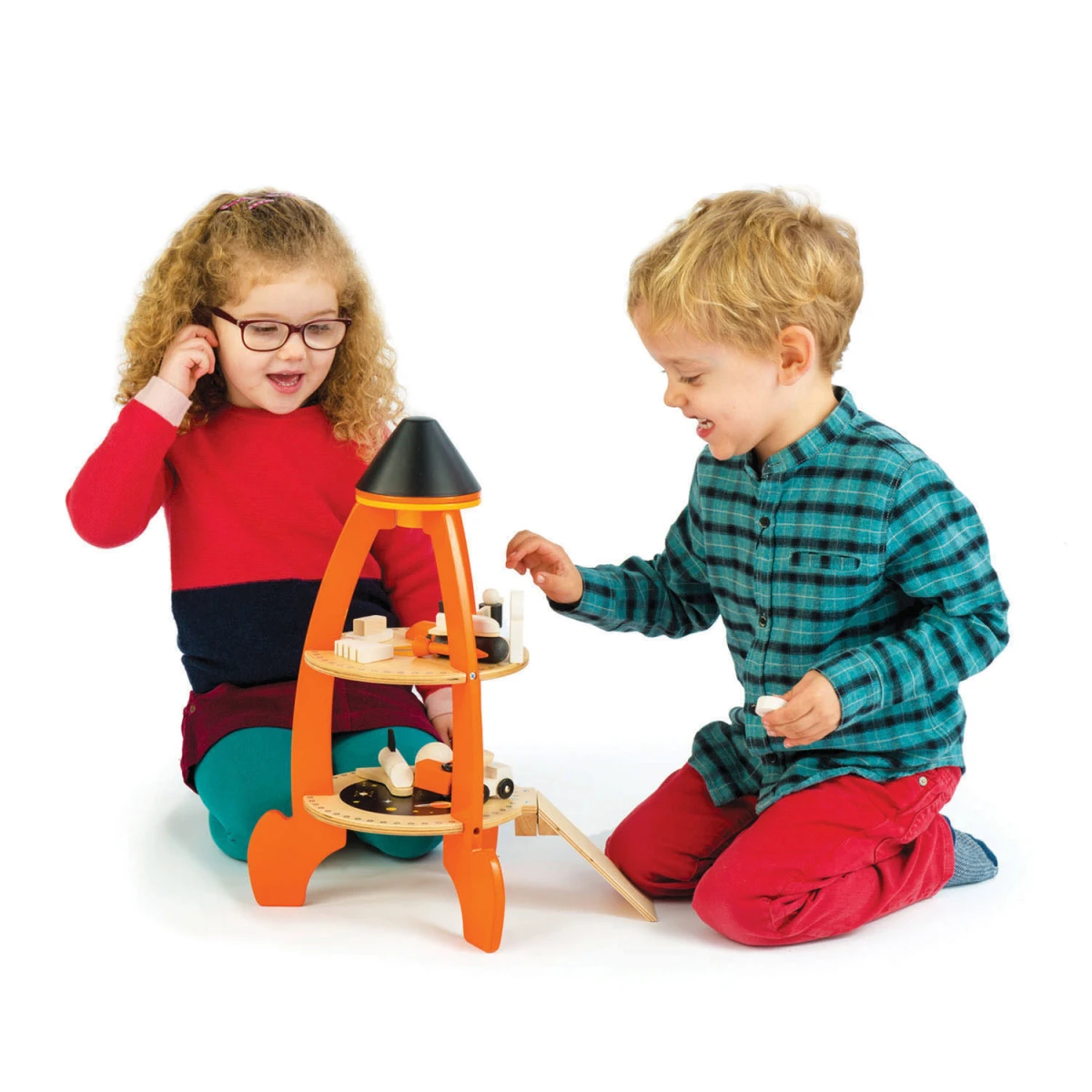 Drewniana zabawka rakieta kosmiczna Tender Leaf Toys | Pan Piksel
