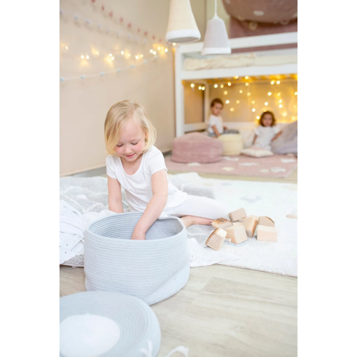 Lorena Canals Kosz dekoracyjny Candy Box Light Blue Small | Pan Piksel