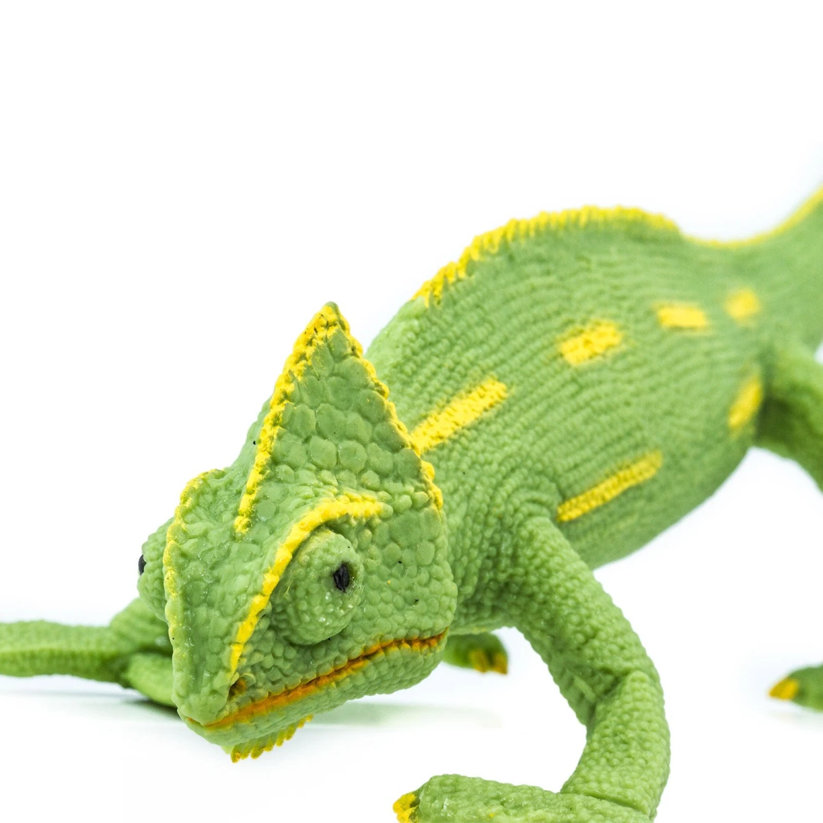 Młody Kameleon Jemeński. Figurka Safari Ltd. | Pan Piksel