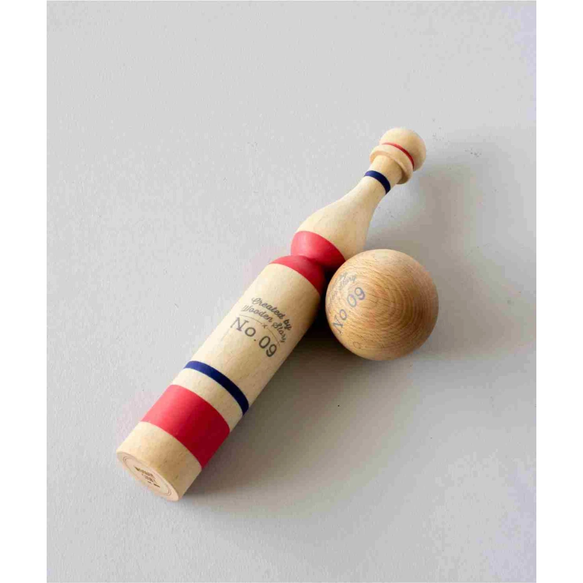 WOODEN STORY Drewniane Kręgle – Czerwone 10 szt. | Pan Piksel