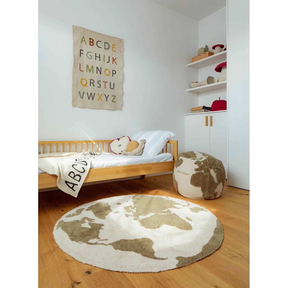 LORENA CANALS Dywan Bawełniany RugCycled Mapa Świata Ø 120 cm | Pan Piksel