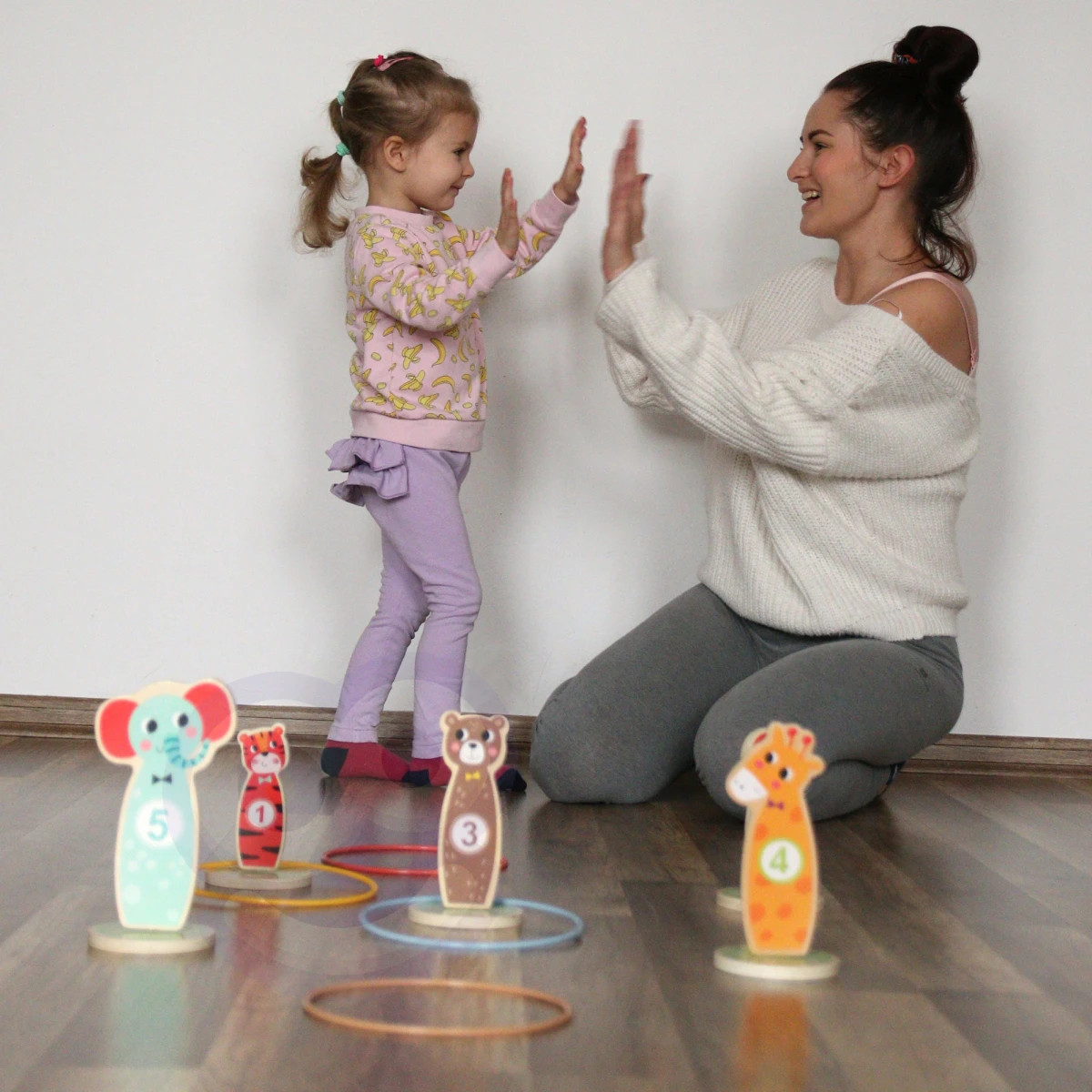 TOOKY TOY Drewniana Gra Zręcznościowa Rzut do Celu Zwierzątka 15 el. | Pan Piksel