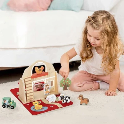 Drewniana składana farma Tooky Toy | Pan Piksel