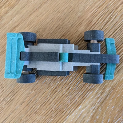 CROC TOYS DIY Drewniany pojazd: 1 x Formuła | Pan Piksel