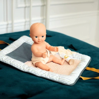Lalka Olive 32 cm Djeco | Pan Piksel