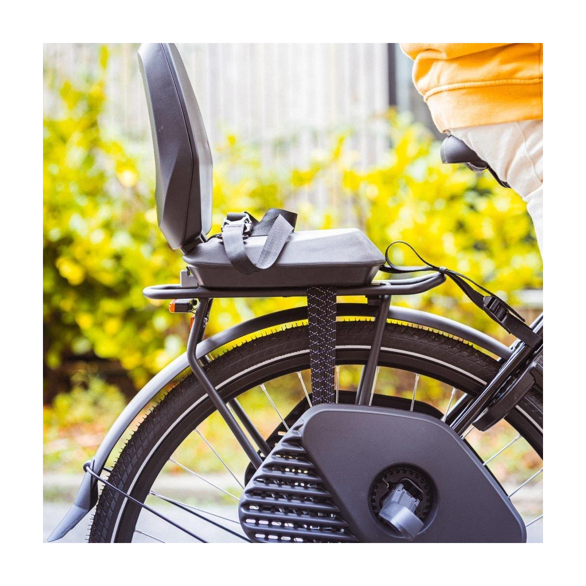 BOBIKE Fotelik rowerowy Junior ONE black/dark grey | Pan Piksel