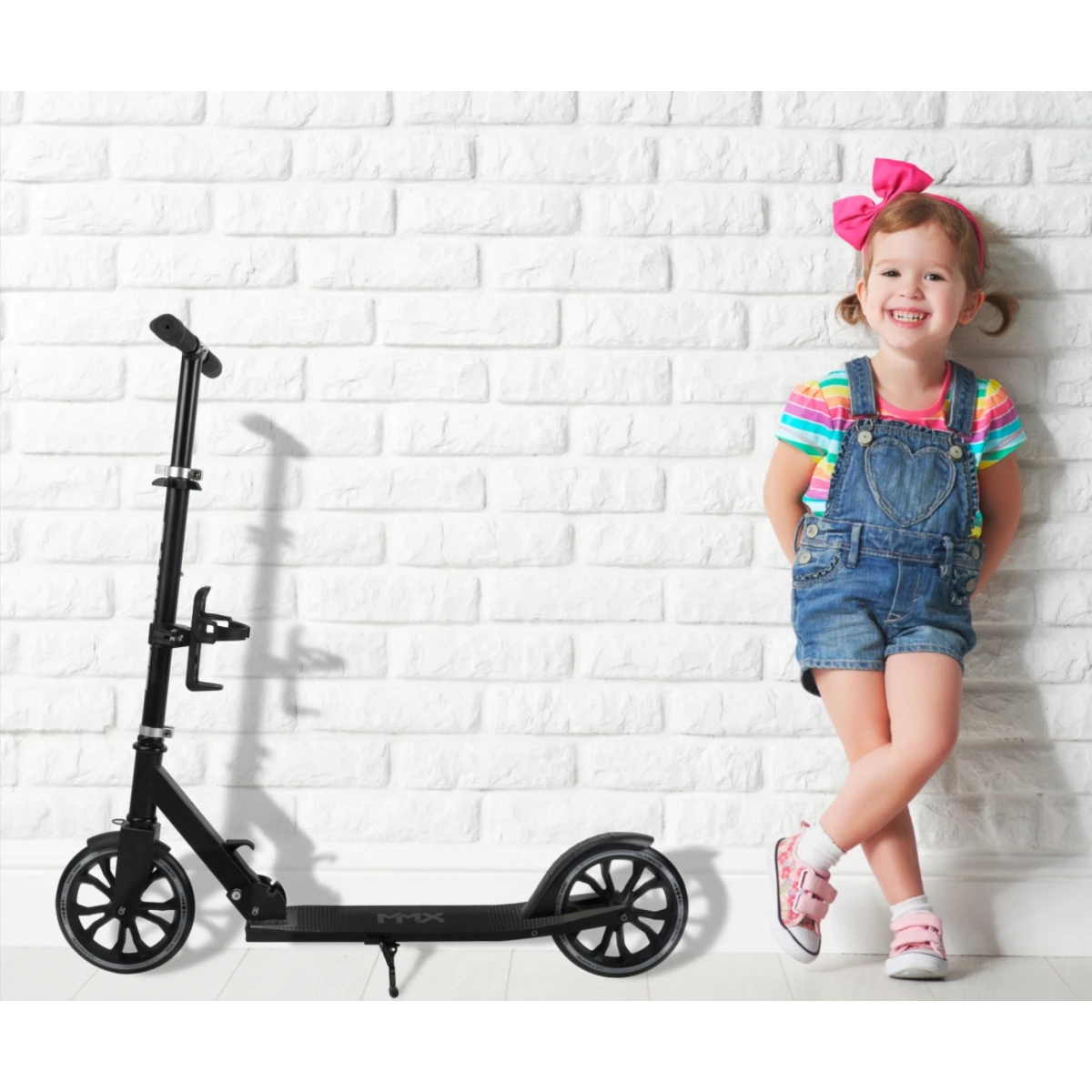 Milly Mally Scooter Ultimate Black | Pan Piksel