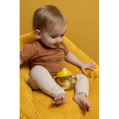 TRIXIE Kubek niekapek z uchwytami dla dzieci – Lew Baby | Pan Piksel