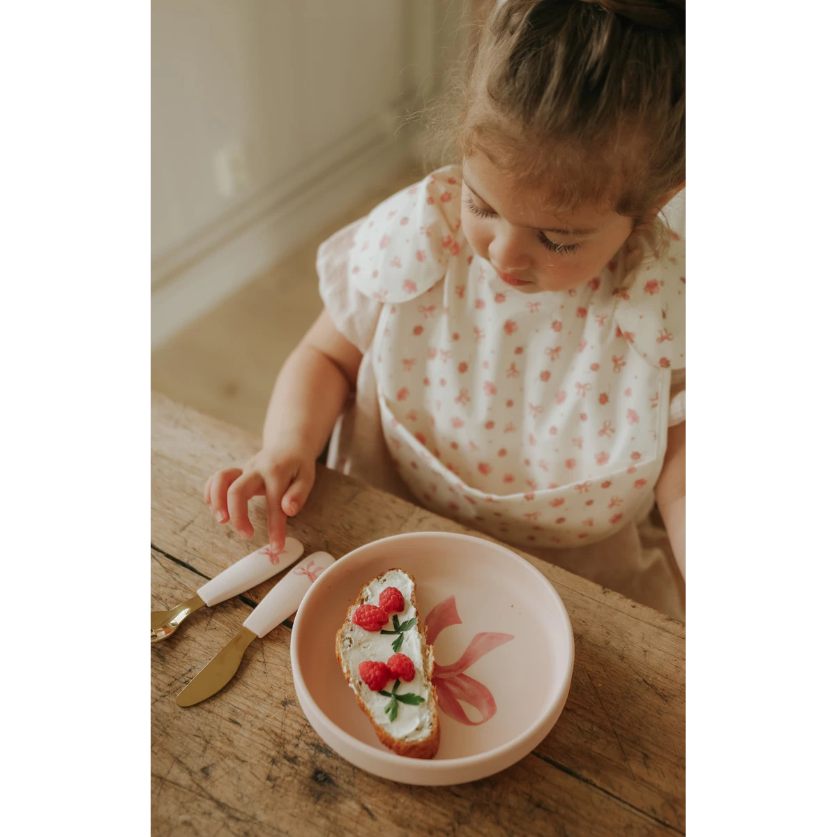 Elodie Details śliniak petit river rose | Pan Piksel