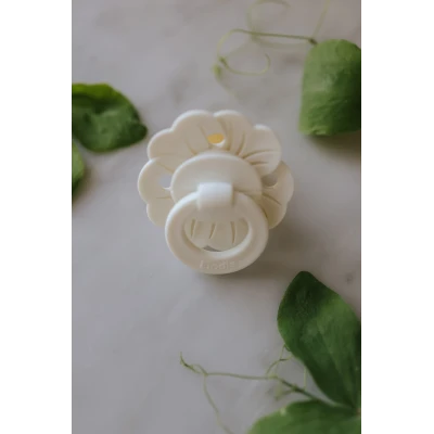 Elodie Details smoczek lateksowy Binky Bloom 3 m+ valinna white | Pan Piksel
