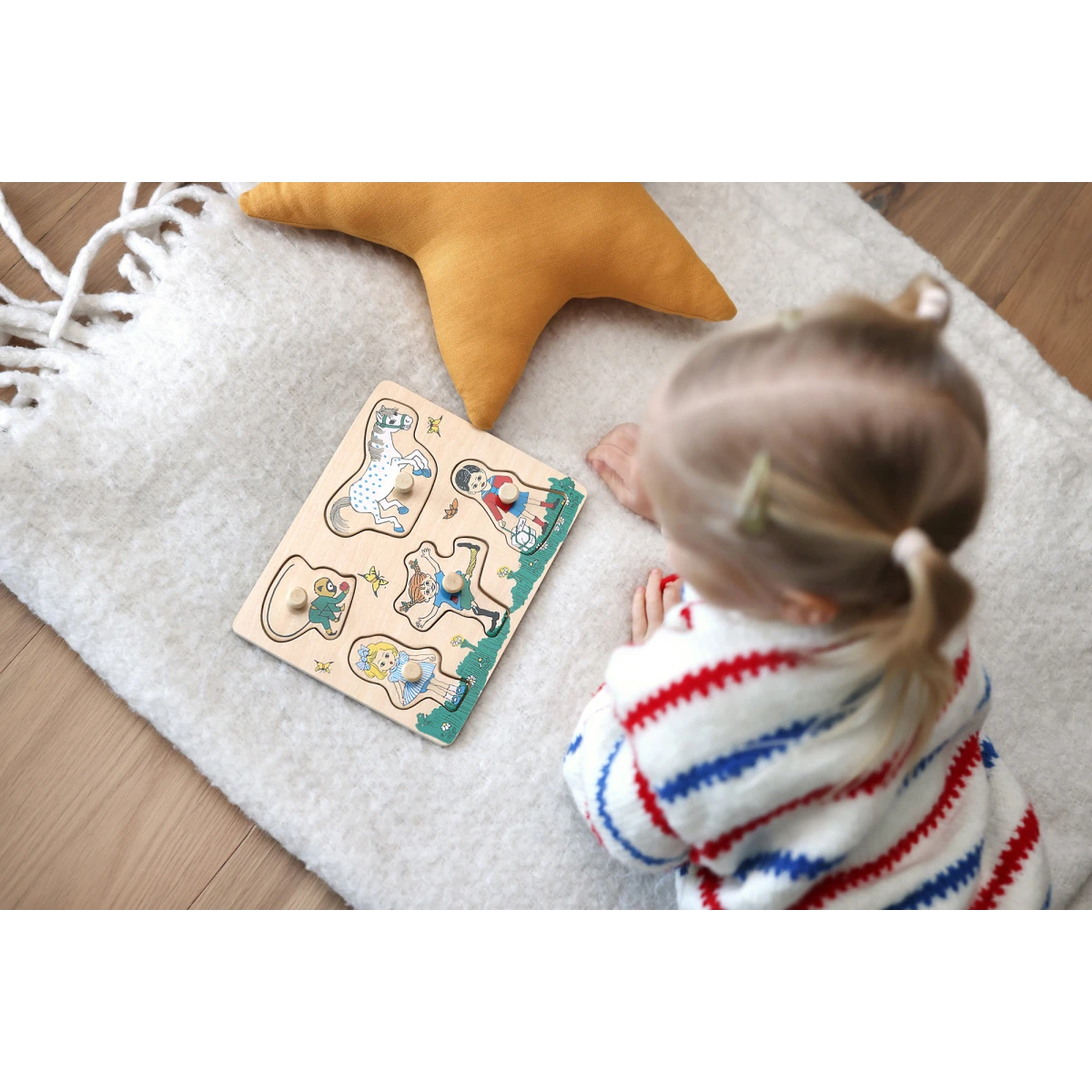 MICKI Drewniana układanka puzzle z uchwytami Hello Kitty sorter kształtów zabawka | Pan Piksel