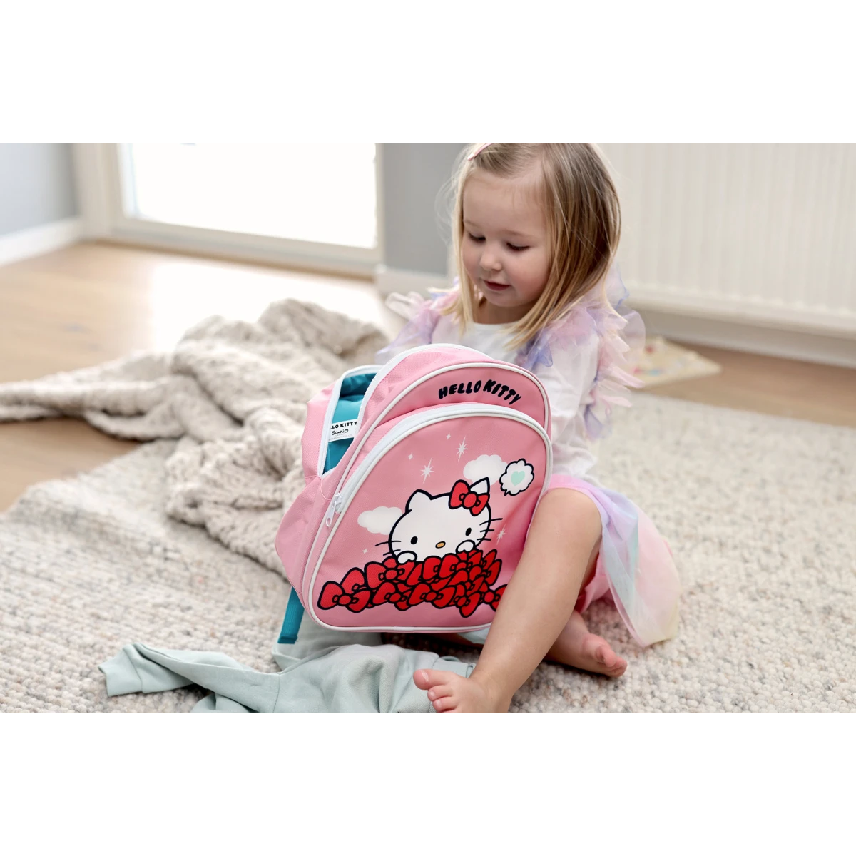 MICKI Plecak dla dzieci Hello Kitty akcesoria zabawka dla przedszkolaka wyprawka | Pan Piksel