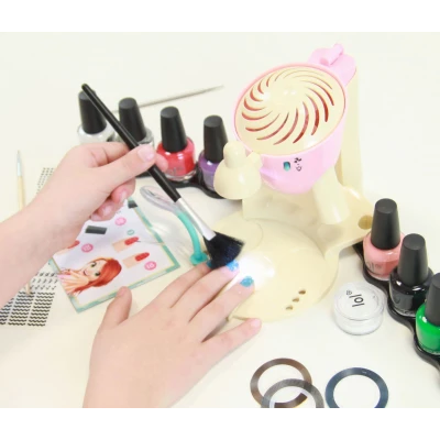 Zestaw do manicure Nail Art Buki | Pan Piksel