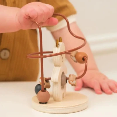 EGMONT TOYS Drewniana mini gra zręcznościowa Marcel | Pan Piksel