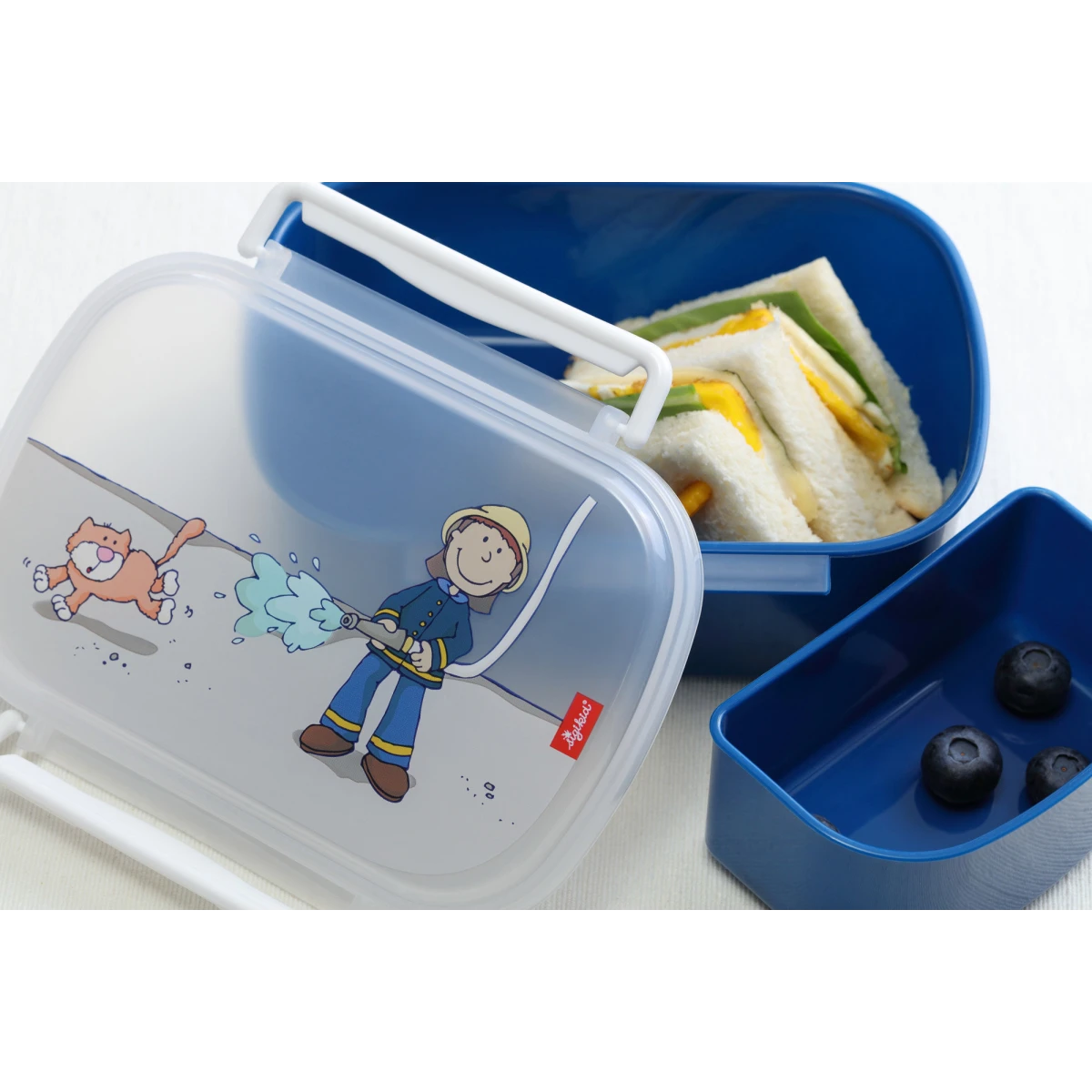 SIGIKID Pudełko na jedzenie lunchbox Strażak BPA free 17x11x7 cm | Pan Piksel