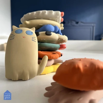 MAISON PETIT JOUR Zabawka do kąpieli Kotek | Pan Piksel