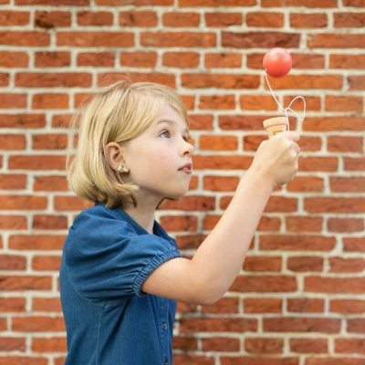 BS Toys Kendama lody – gra zręcznościowa dla dzieci ćwiczenie refleksu i precyzji 6+ | Pan Piksel