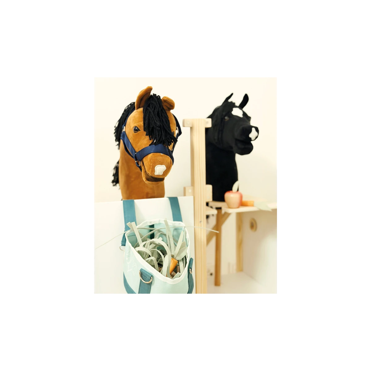 Stajnia Hobby Horse na 2 konie Small Foot | Pan Piksel