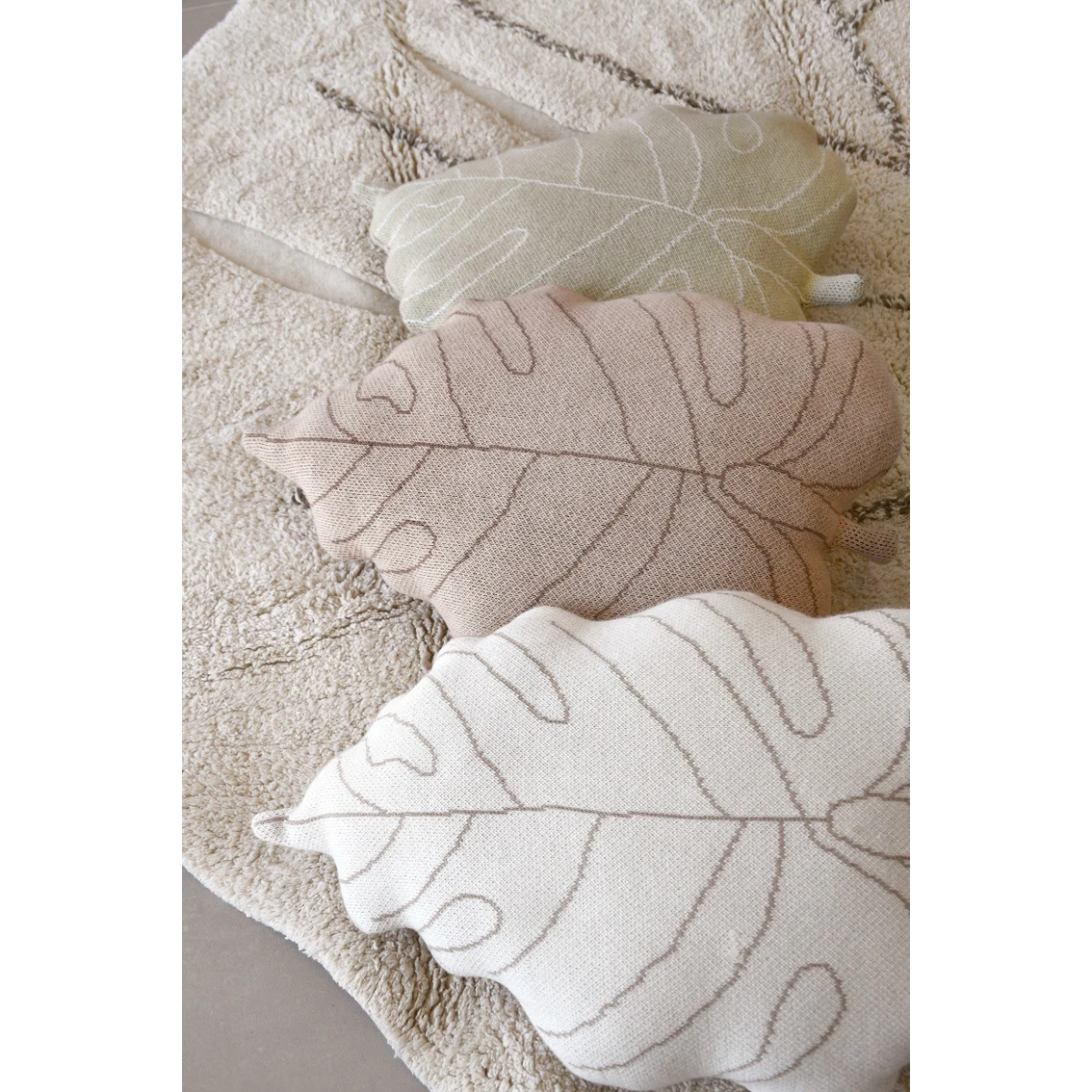 LORENA CANALS Poduszka Baby Leaf Olive | Pan Piksel