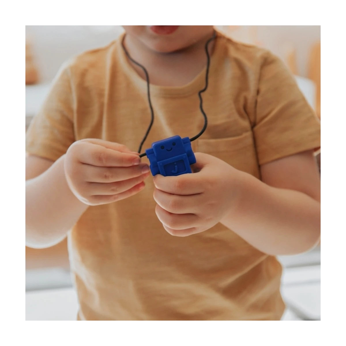 JELLYSTONE DESIGNS Jellystone Gryzak terapeutyczny antystresowy naszyjnik – robot School Blue | Pan Piksel