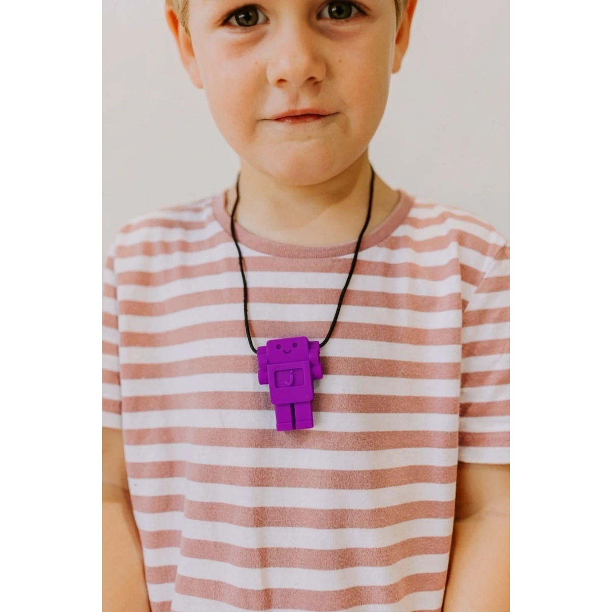 JELLYSTONE DESIGNS Jellystone Gryzak terapeutyczny antystresowy naszyjnik – robot Purple Grape | Pan Piksel