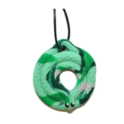 JELLYSTONE DESIGNS Jellystone Gryzak terapeutyczny antystresowy naszyjnik – Leśny Wąż