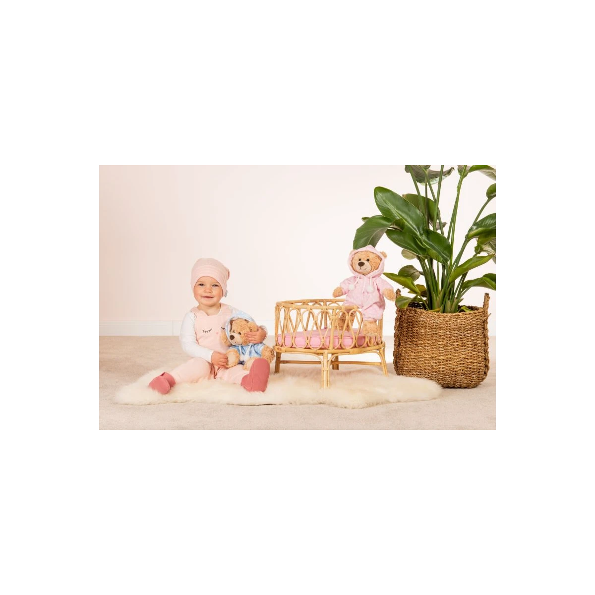 TEDDY HERMANN Maskotka miś pluszowy 30 cm w różowej piżamie | Pan Piksel