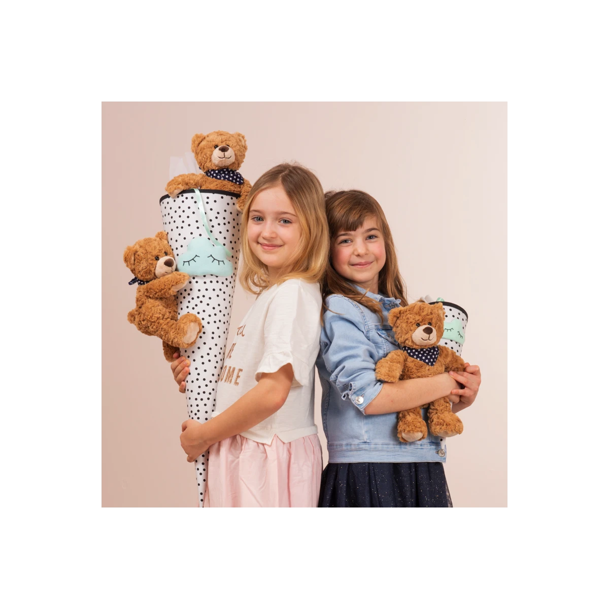 TEDDY HERMANN Maskotka miś pluszowy 30 cm z bandaną w gwiazdki beżowy | Pan Piksel