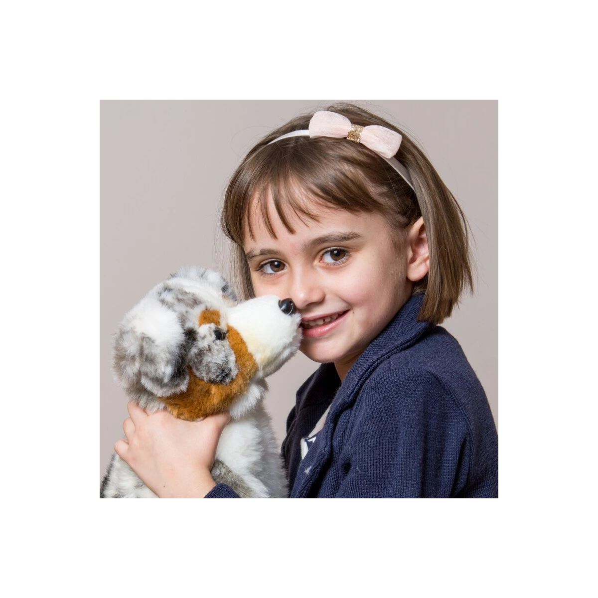 TEDDY HERMANN Maskotka Owczarek Australijski siedzący 30 cm | Pan Piksel