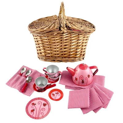 EGMONT TOYS Zestaw herbaciany w wiklinowym koszu Biedronki | Pan Piksel