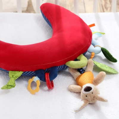SIGIKID Poduszka do leżenia na brzuszku 37cm zabawka ruchowa grzechotka | Pan Piksel