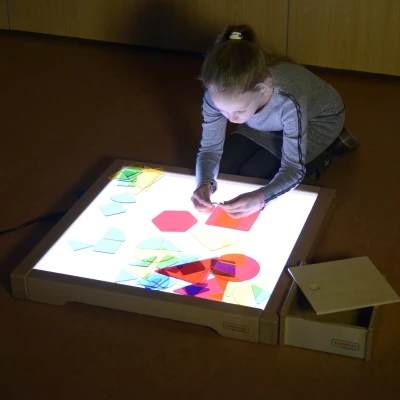 MASTERKIDZ Panel Skrzynia LED Sensoryczna + Zestaw Akcesoriów | Pan Piksel