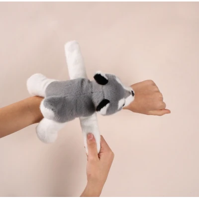 DOUDOU ET COMPAGNIE DOUDOU pluszowa bransoletka slap husky Podcoll Histoire d'Ours jasny szary