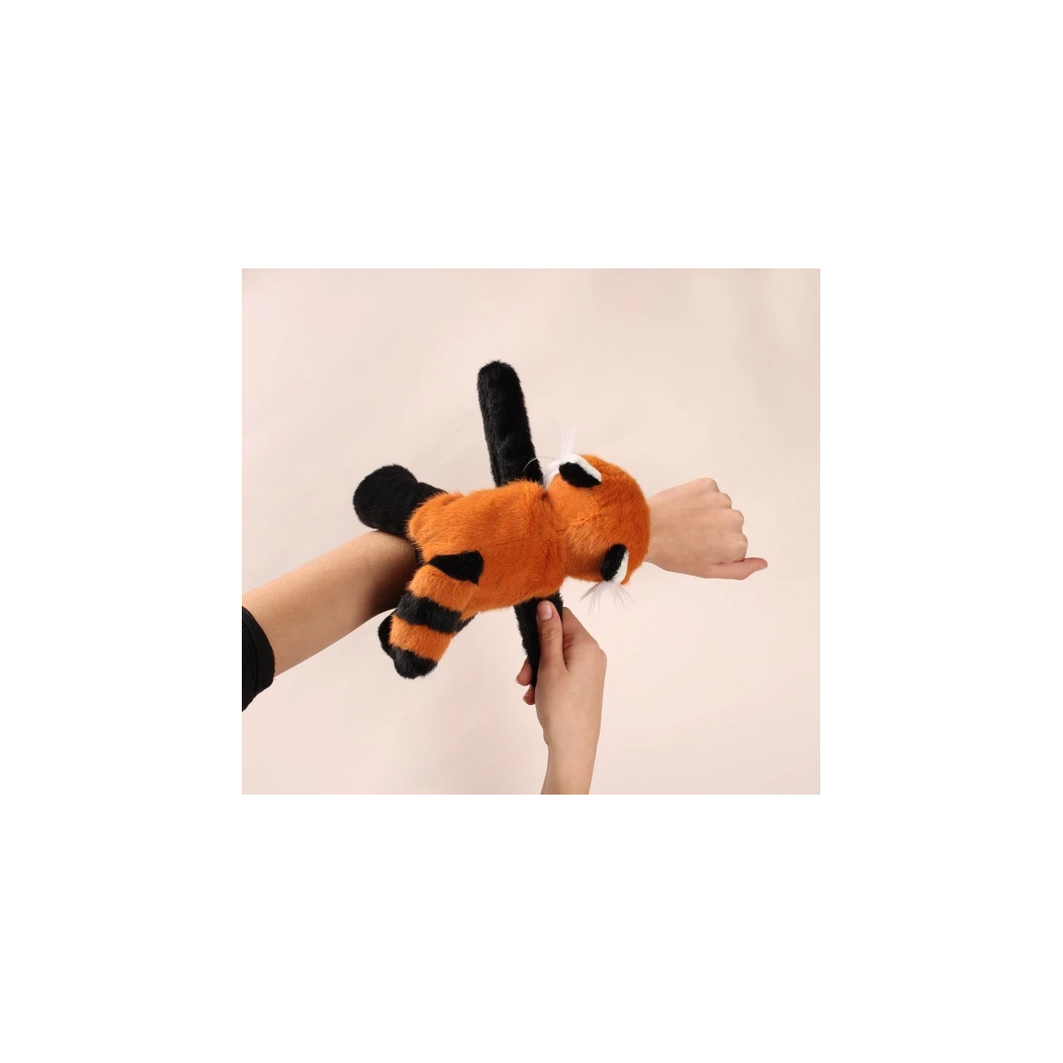DOUDOU ET COMPAGNIE DOUDOU pluszowa bransoletka slap panda ruda Podcoll Histoire d'Ours pomarańczowy
