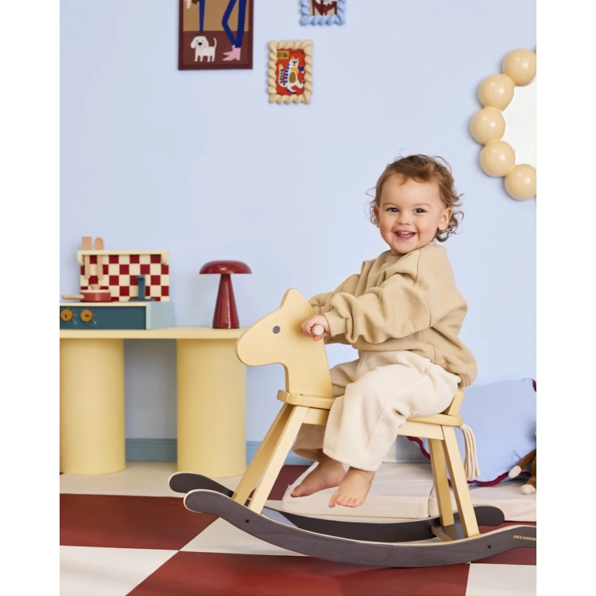KID'S CONCEPT koń na biegunach honey yellow