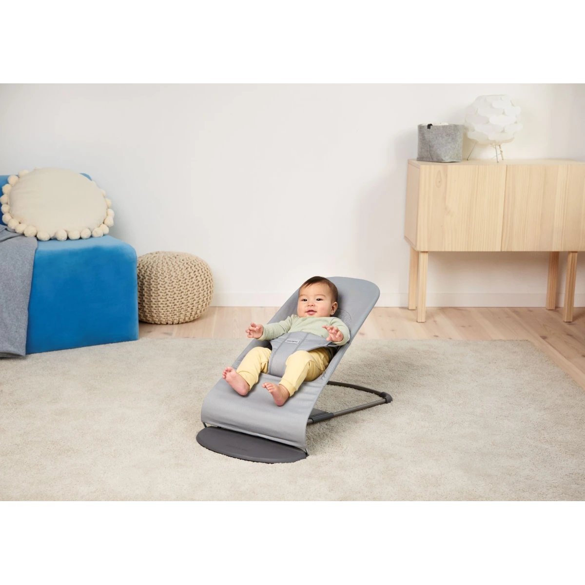 BABYBJORN leżaczek BALANCE SOFT WOVEN/JERSEY Tri Fabric Ciemny Szary + zabawka do leżaczka Googly Eyes