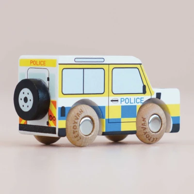 LE TOY VAN Samochodzik Bobby