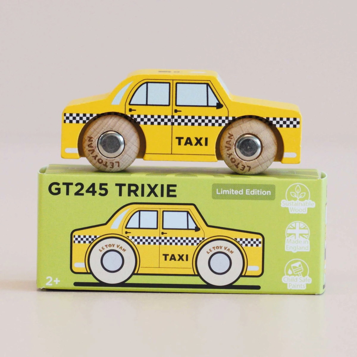 LE TOY VAN Samochodzik Trixie