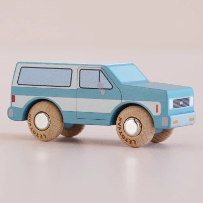 LE TOY VAN Samochodzik Chuck