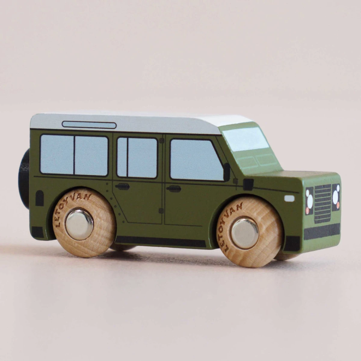 LE TOY VAN Samochodzik Archie