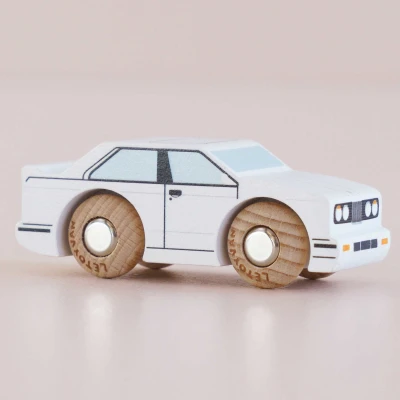 LE TOY VAN Samochodzik William