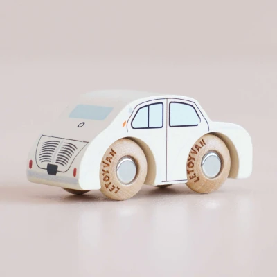 LE TOY VAN Samochodzik Rene