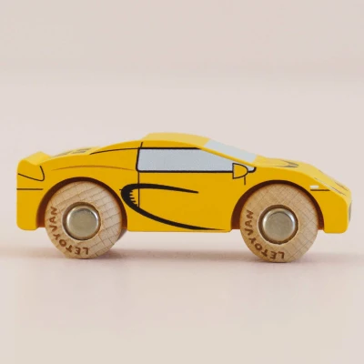 LE TOY VAN Samochodzik Louis