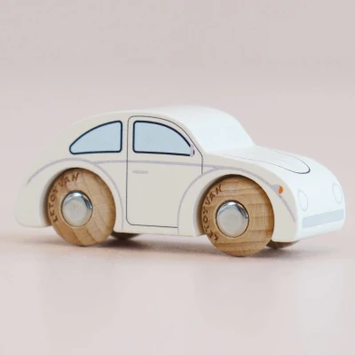 LE TOY VAN Samochodzik Betty