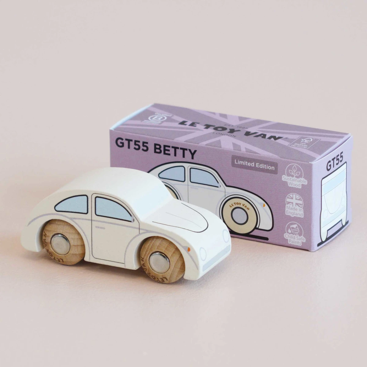 LE TOY VAN Samochodzik Betty