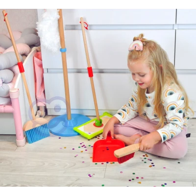 TOOKY TOY Drewniany Zestaw do Sprzątania dla Dzieci 6 el. | Pan Piksel