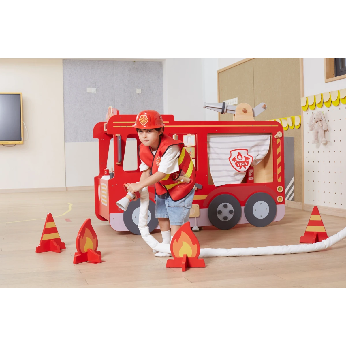 VIGA Duży Drewniany Wóz Strażacki Plac Zabaw Montessori | Pan Piksel