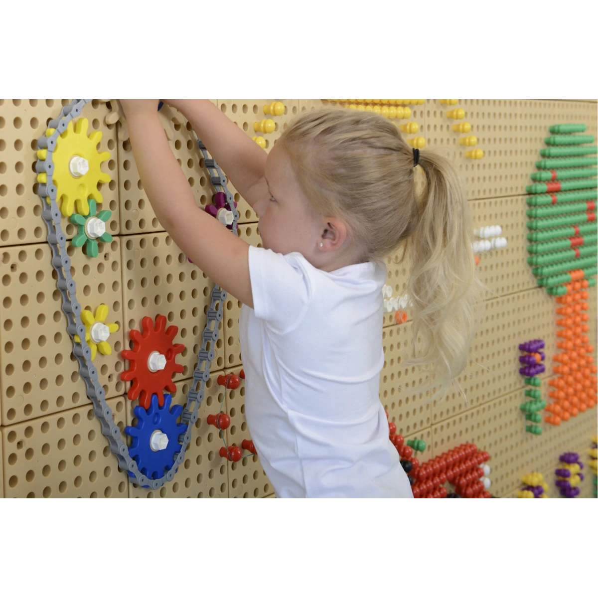 MASTERKIDZ Tablica Ścienna Koła Zębate i Łańcuch 79 El. Zbuduj własny mechanizm | Pan Piksel