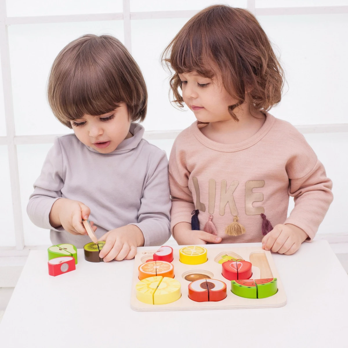 CLASSIC WORLD Zestaw do Krojenia Owoców na Rzepy MONTESSORI 20 el. | Pan Piksel