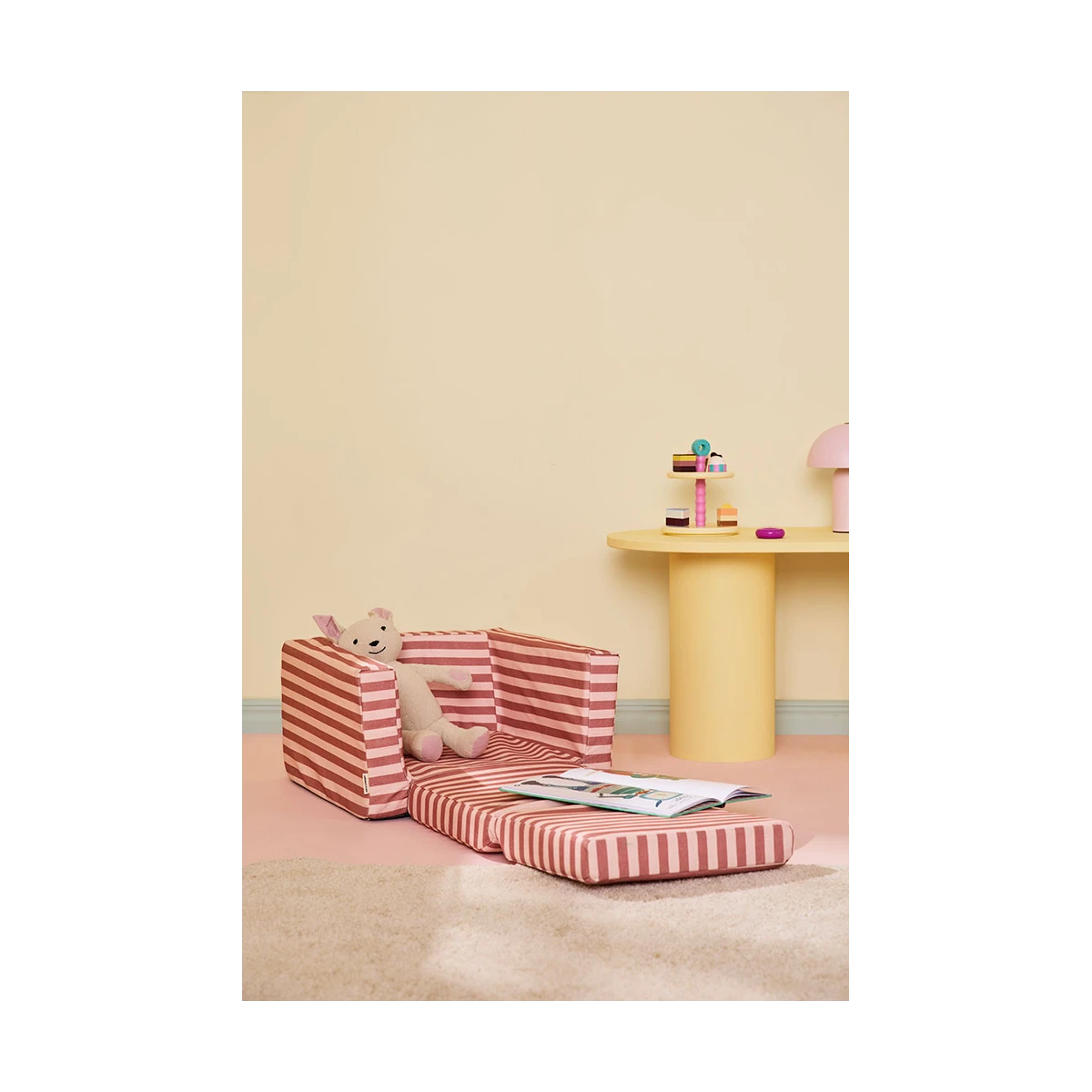 KID'S CONCEPT rozkładany fotel w paski clay pink